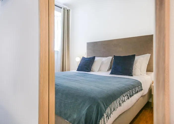 Pensionat Alvalade Palace 4*