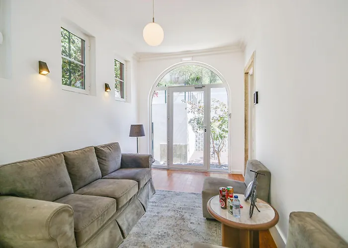 Alvalade Palace Pensionat 4*